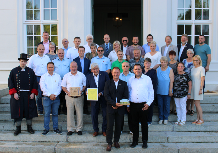 Gruppenfoto Schloss 19062026